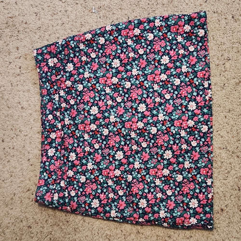 Croft & Borrow The Effortless Stretch Skort Floral Design Size 8 Regular
